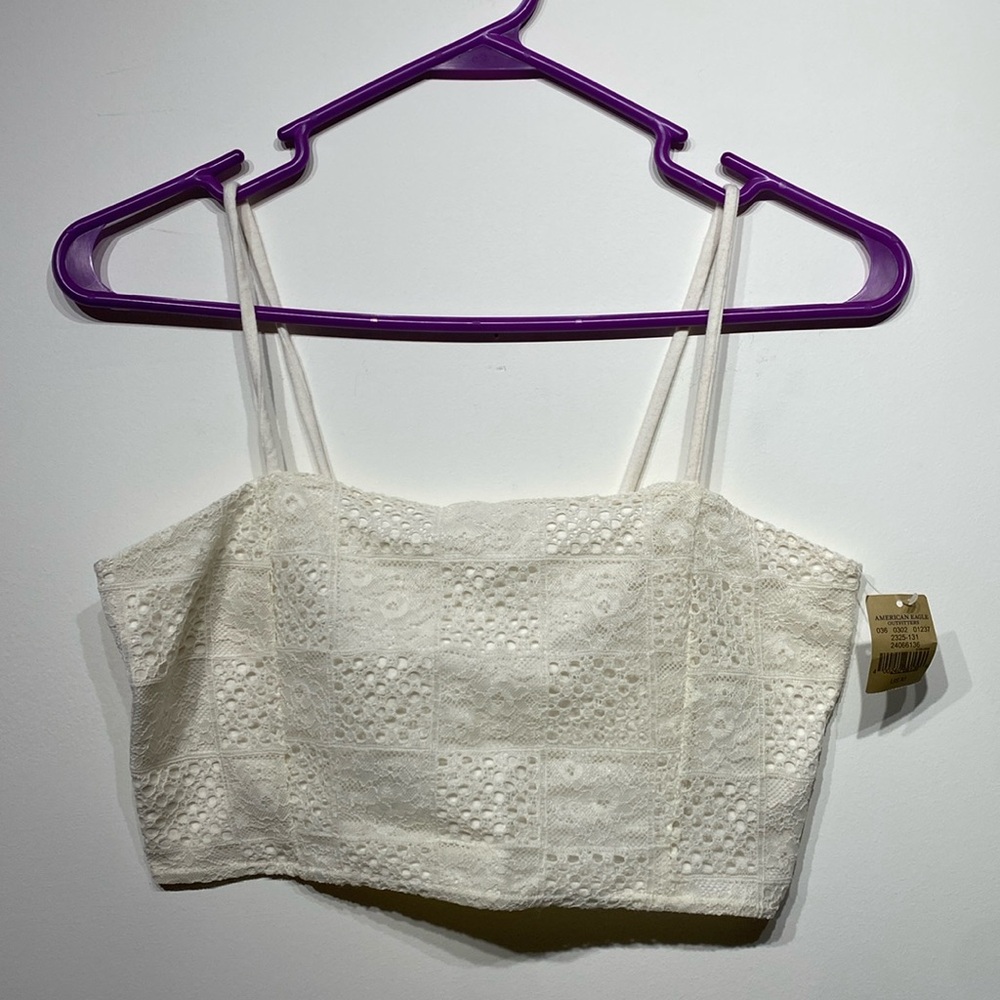 American Eagle crop top